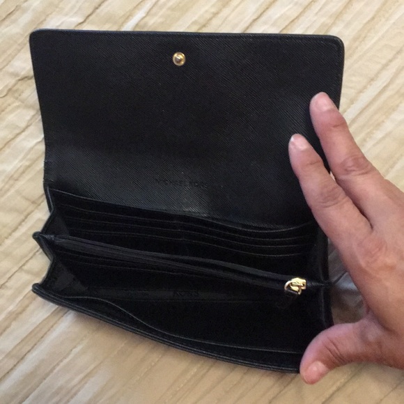 Mk wallet - Picture 2 of 3